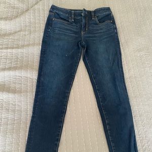 American Eagle- THE DREAM JEAN
